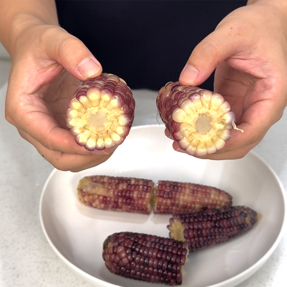 [국내산] 냉동 흑찰옥수수 2팩(6송이),3팩(9송이),4팩(12송이) ,5팩(15송이),6팩(18송이),7팩(21송이)